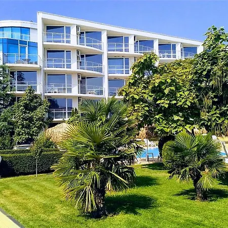 Apartment Atlanti